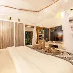 2 Bedroom Villa With Pool Seminyak With Car Park