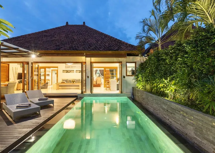 2 Bedroom Villa With Pool Seminyak With Car Park