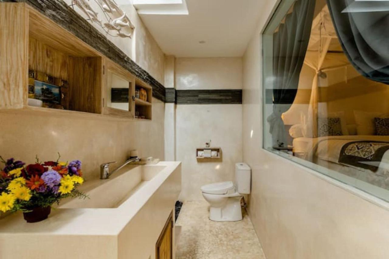 2 Bedroom With Pool With Car Park Villa
