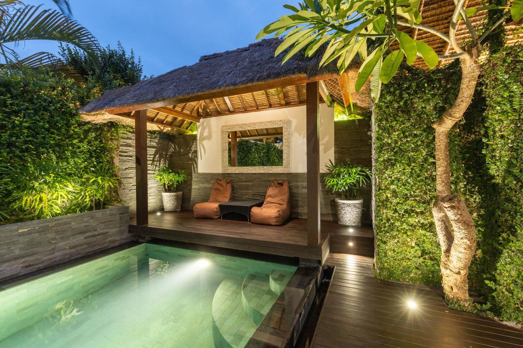 2 Bedroom With Pool With Car Park *