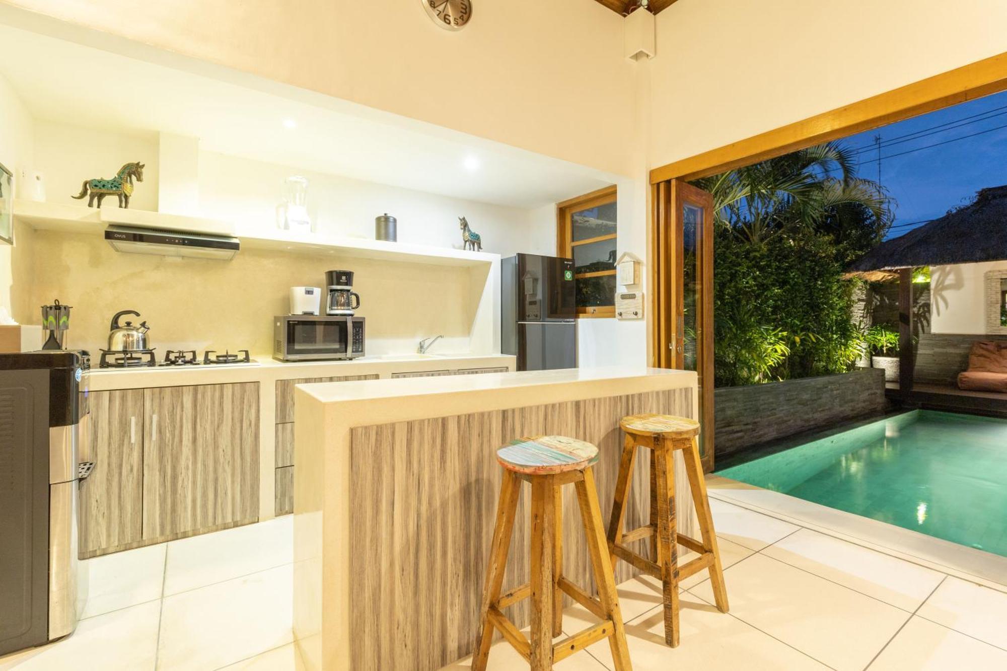 2 Bedroom With Pool With Car Park *